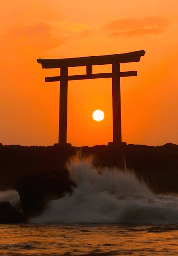 角度を気にすればこんな初日の出も