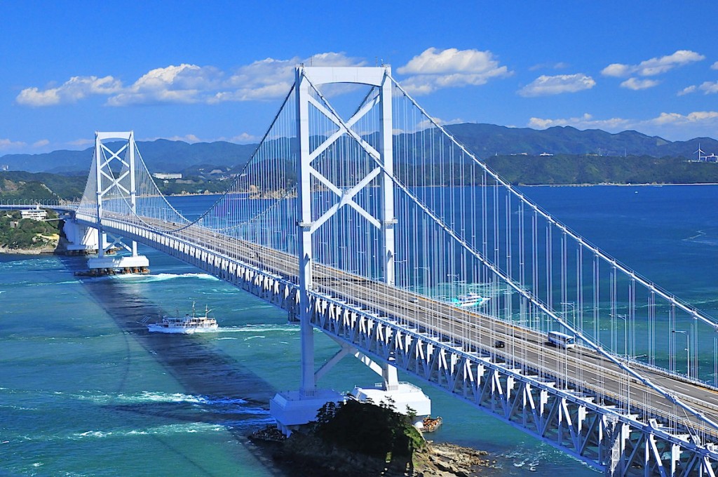 大鳴門橋