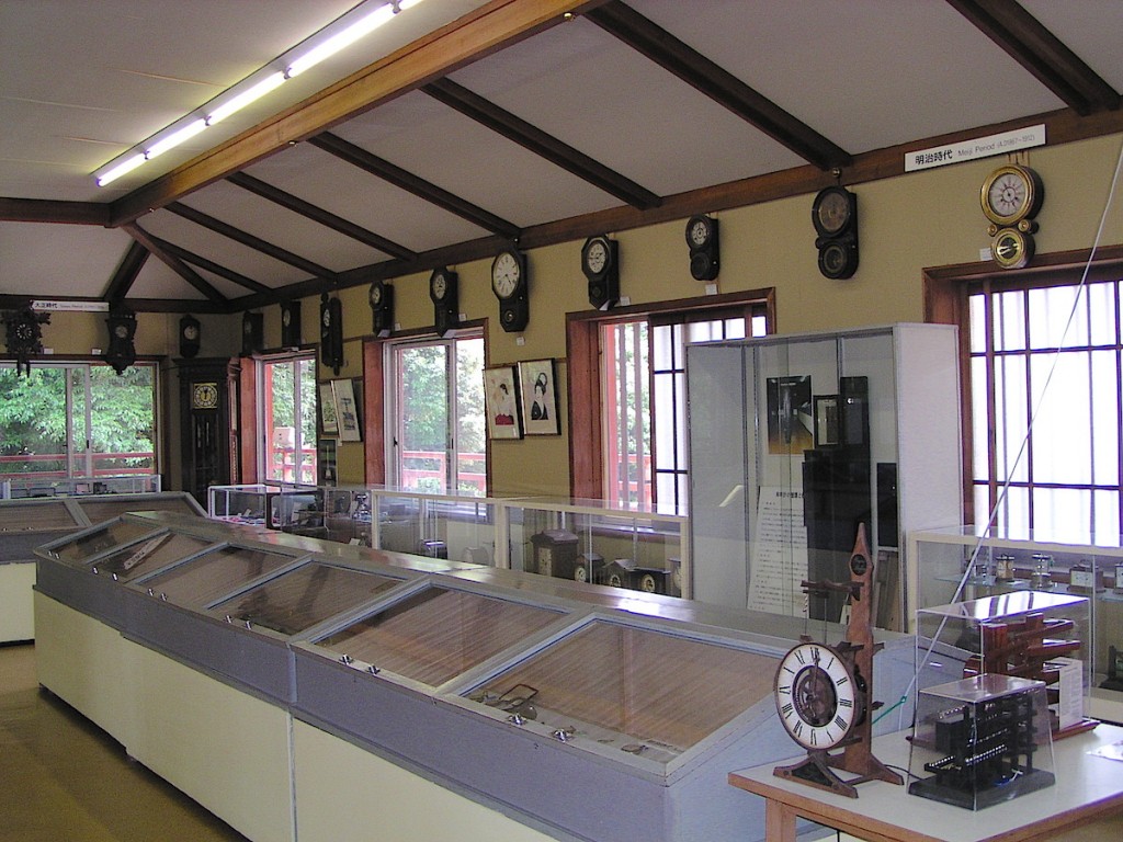 近江神宮の時計館宝物館