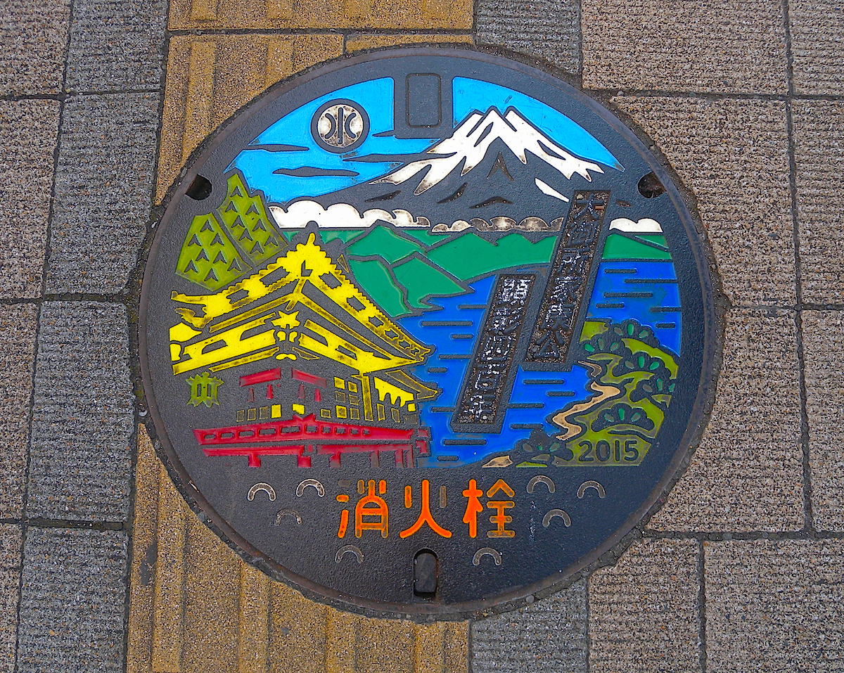 201601110403
