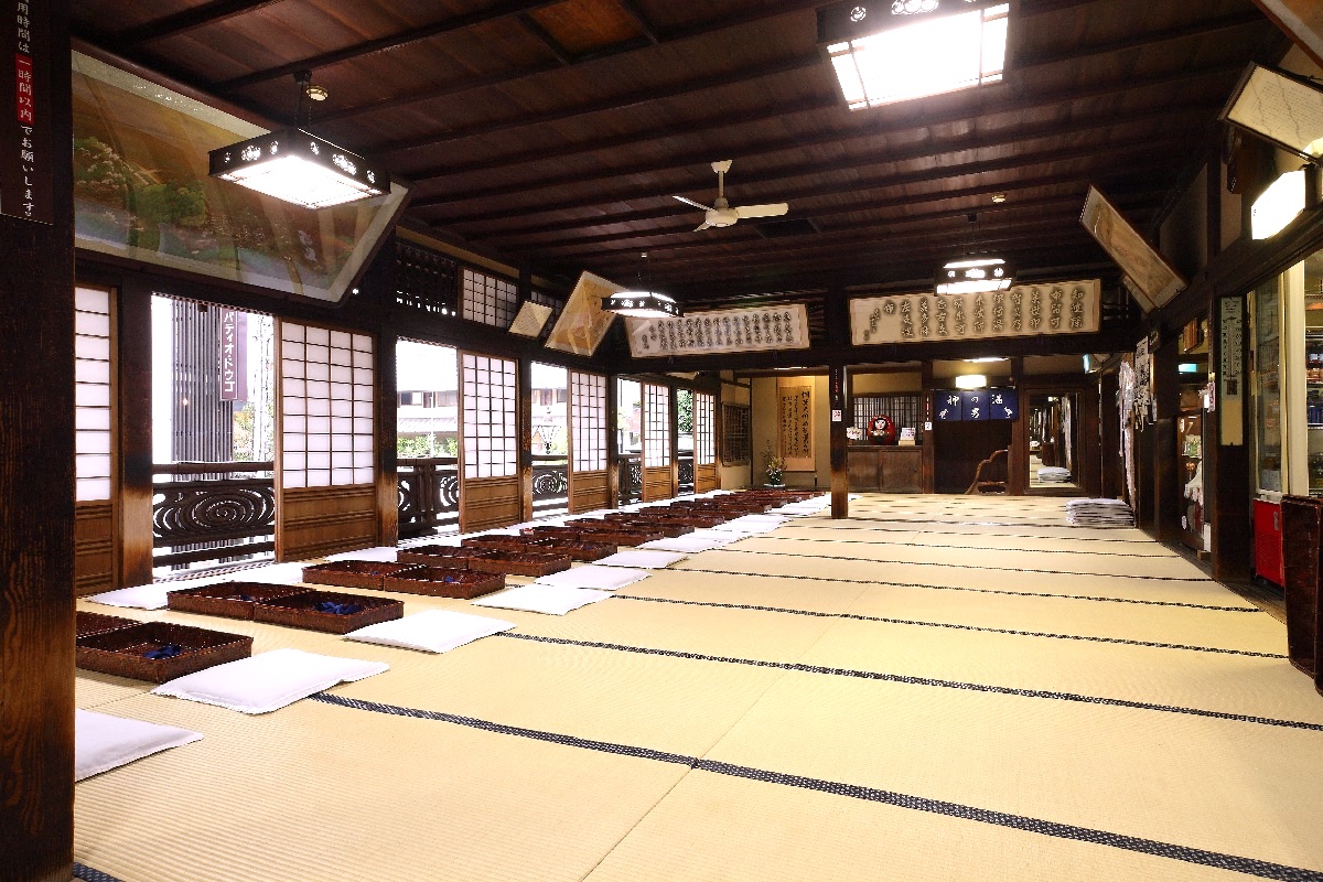 道後温泉本館