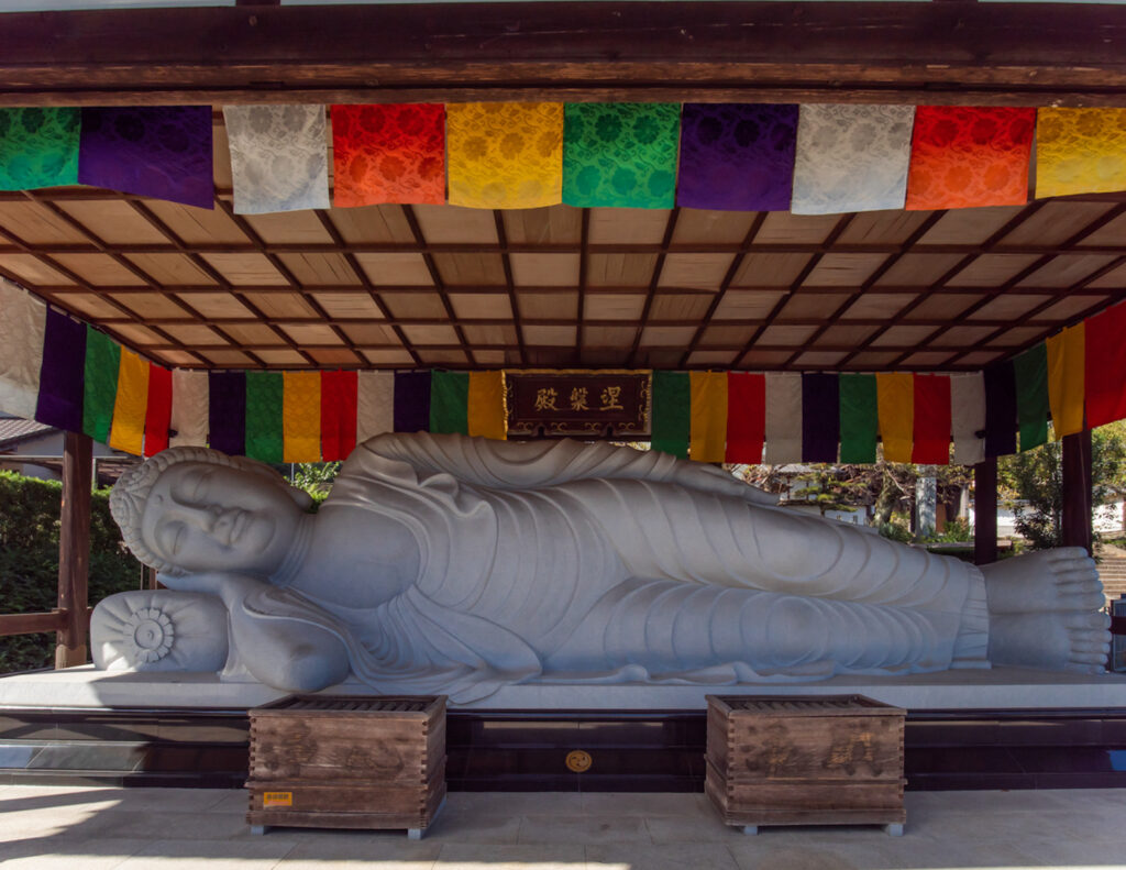 高昌寺（涅槃大仏）