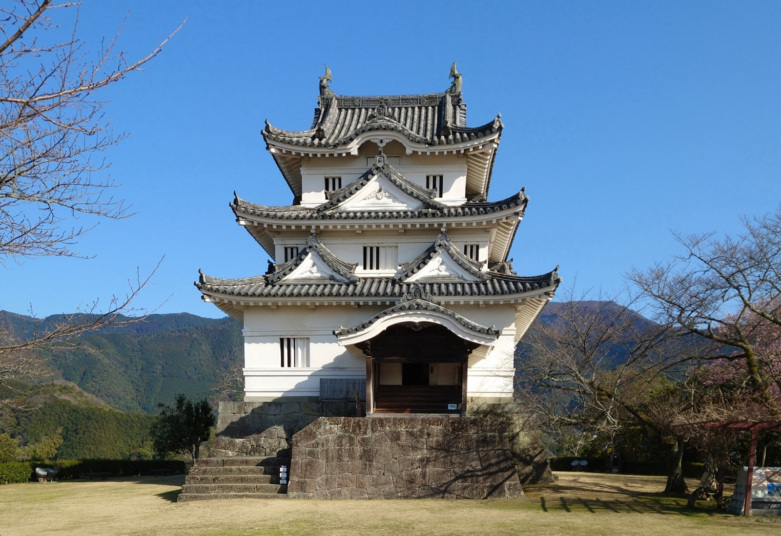 宇和島城・天守