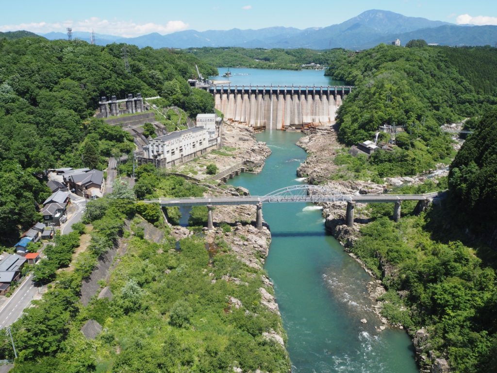 木曽川