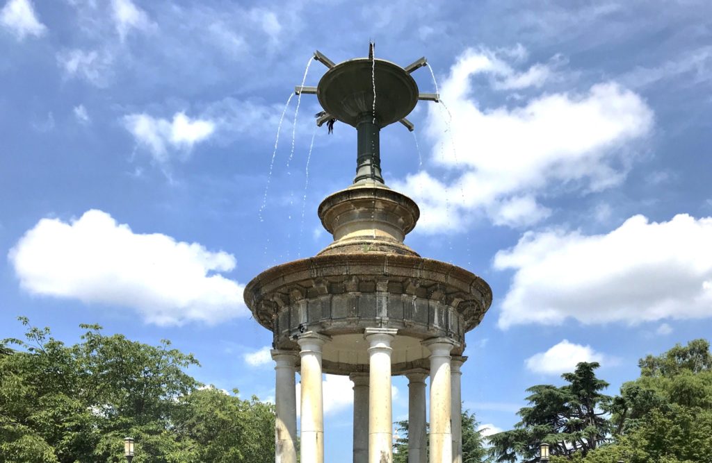 鶴舞公園・噴水塔