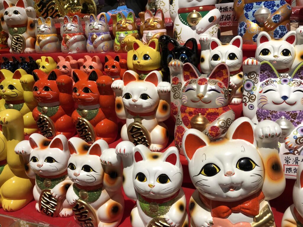 常滑系招き猫