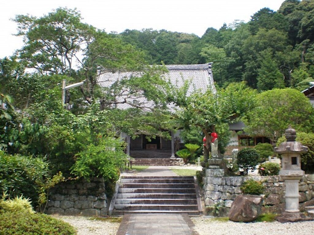 長篠設楽原古戦場・武田勝頼本陣跡（医王寺）