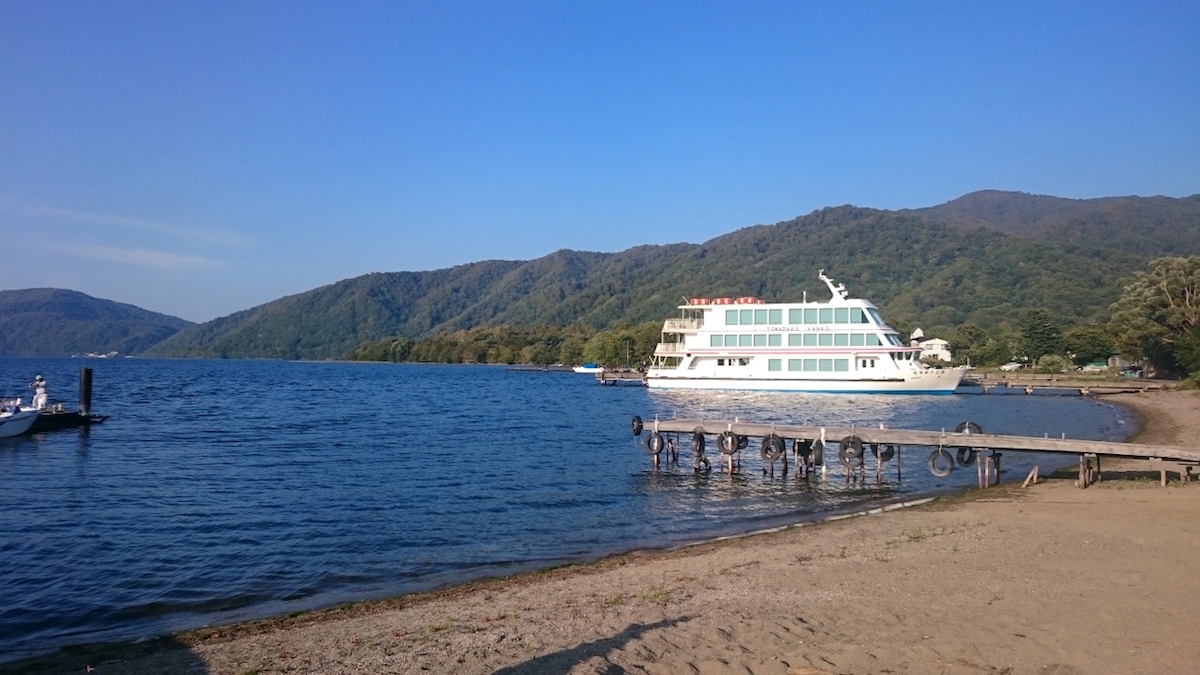 十和田湖遊覧船