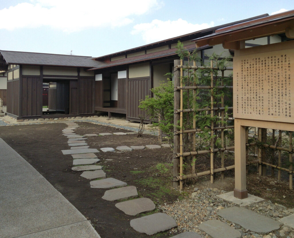 弘前市仲町伝統的建造物群保存地区
