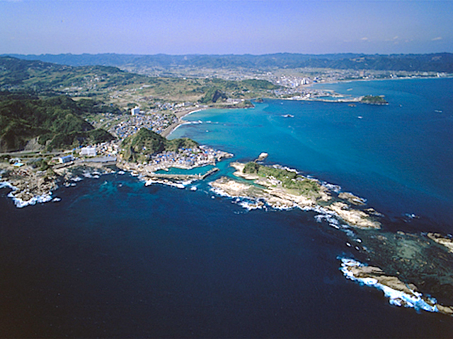 空から見た仁右衛門島