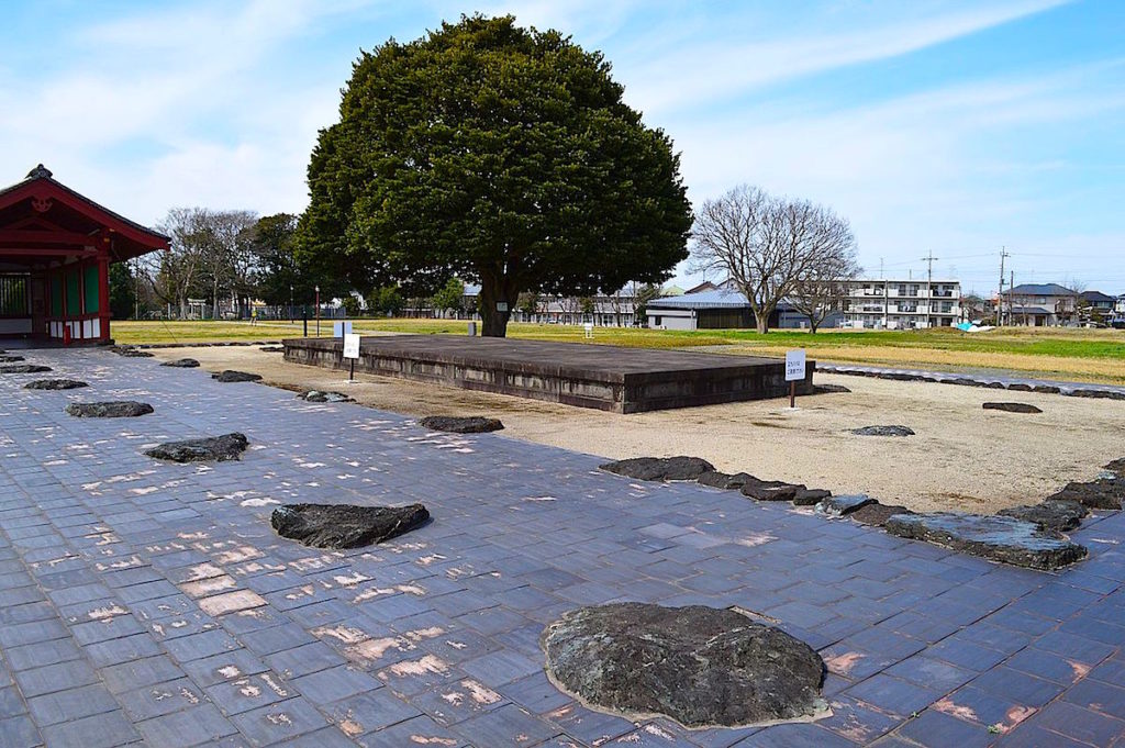 上総国分尼寺跡 金堂の基壇