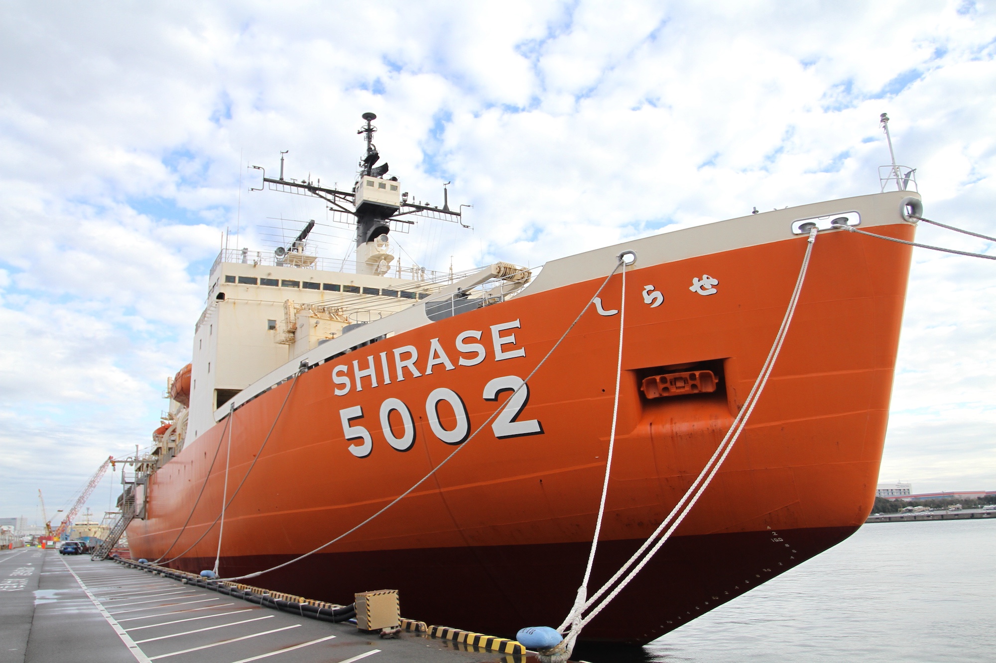 SHIRASE5002（南極観測船「しらせ」）