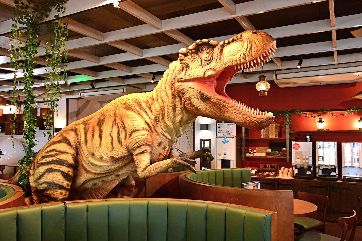 ダイナソー レストラン