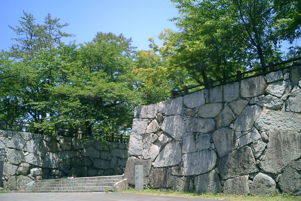 小倉城・槻門跡