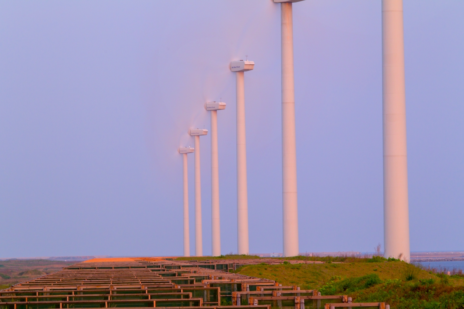 響灘風力発電施設