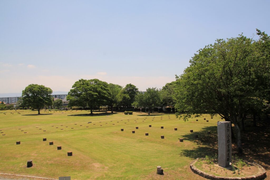 小郡官衛遺跡