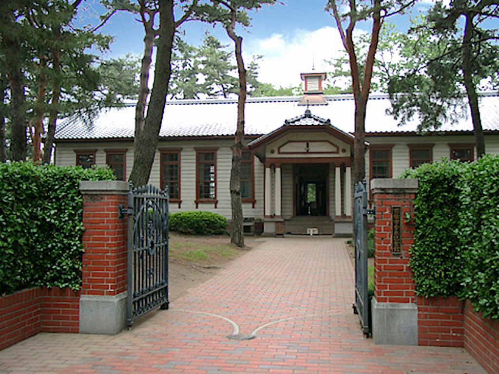 前橋市蚕糸記念館