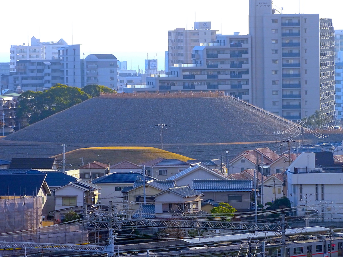 五色塚古墳
