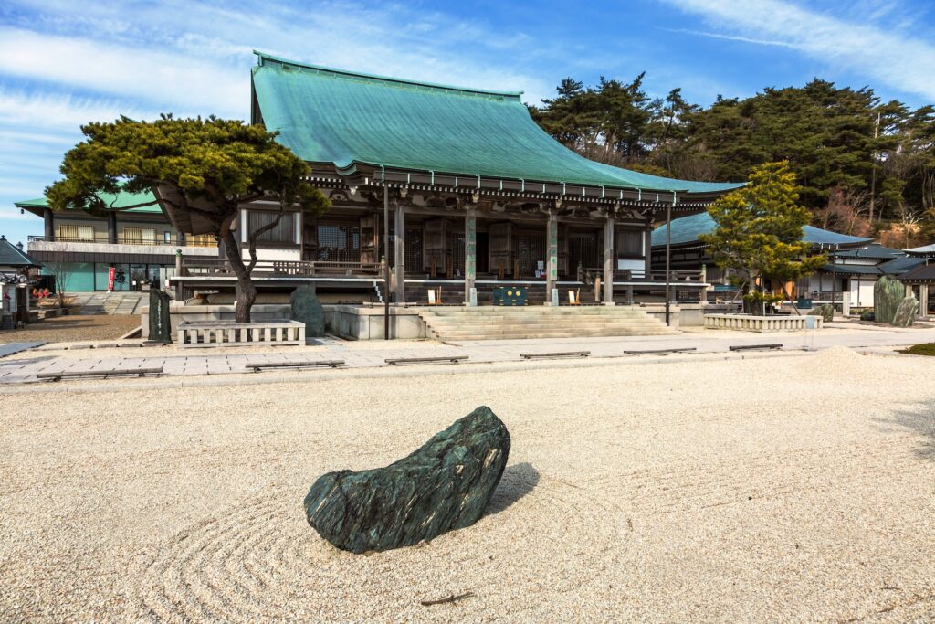 摩耶山天上寺