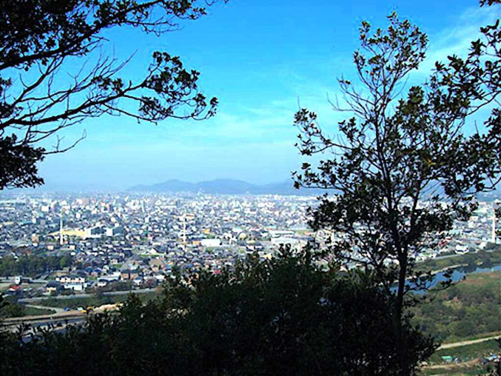 国府山城（妻鹿城）