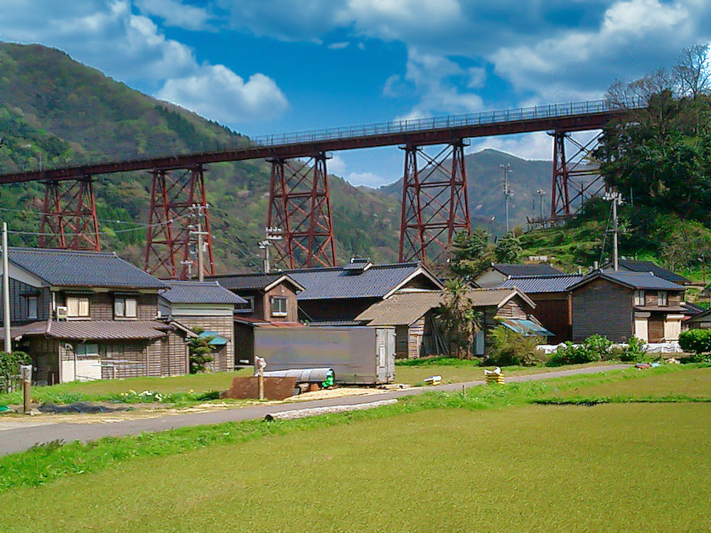 余部鉄橋「空の駅」展望施設