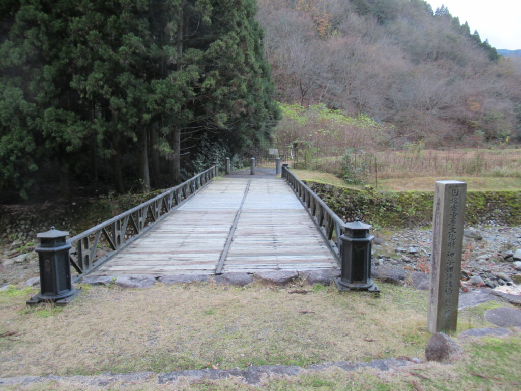 神子畑鋳鉄橋