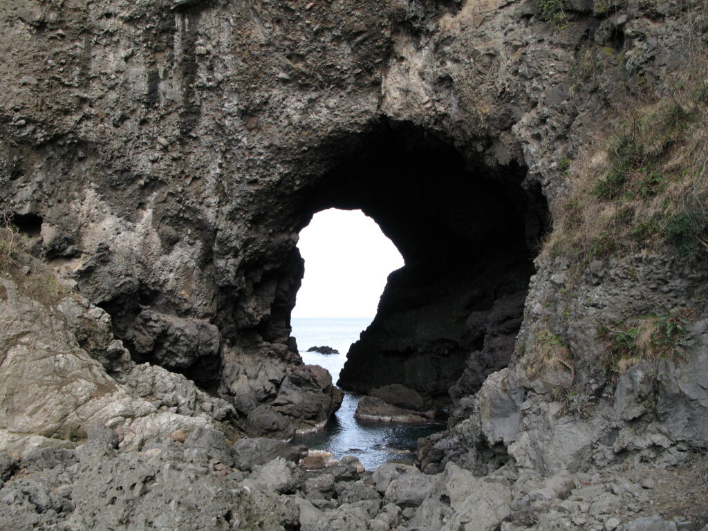 淀の洞門