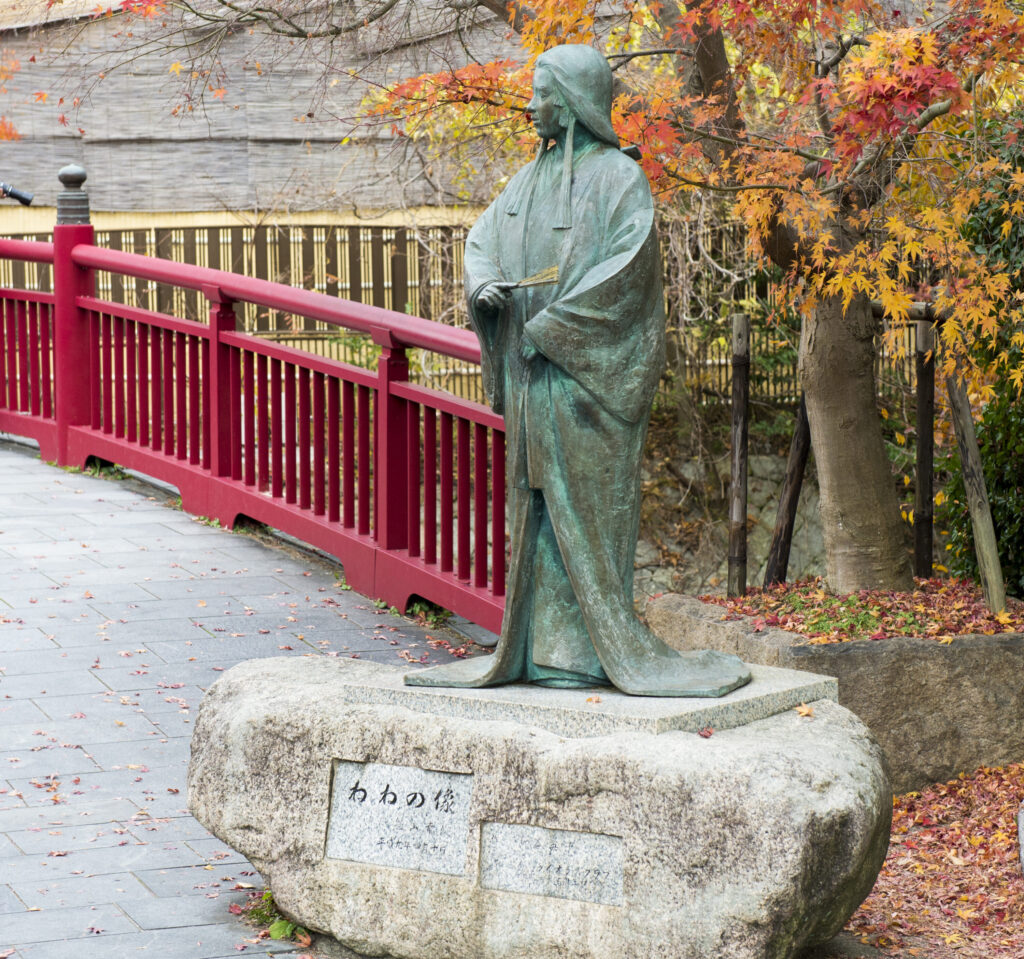 有馬温泉・ねねの像