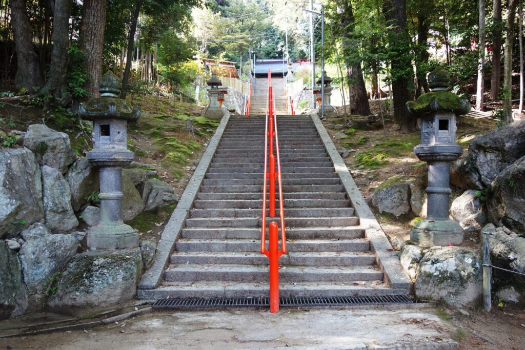 売布神社