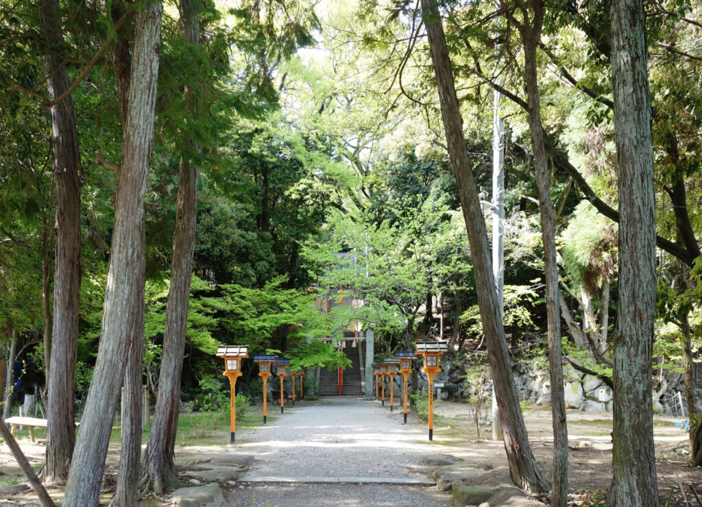 売布神社