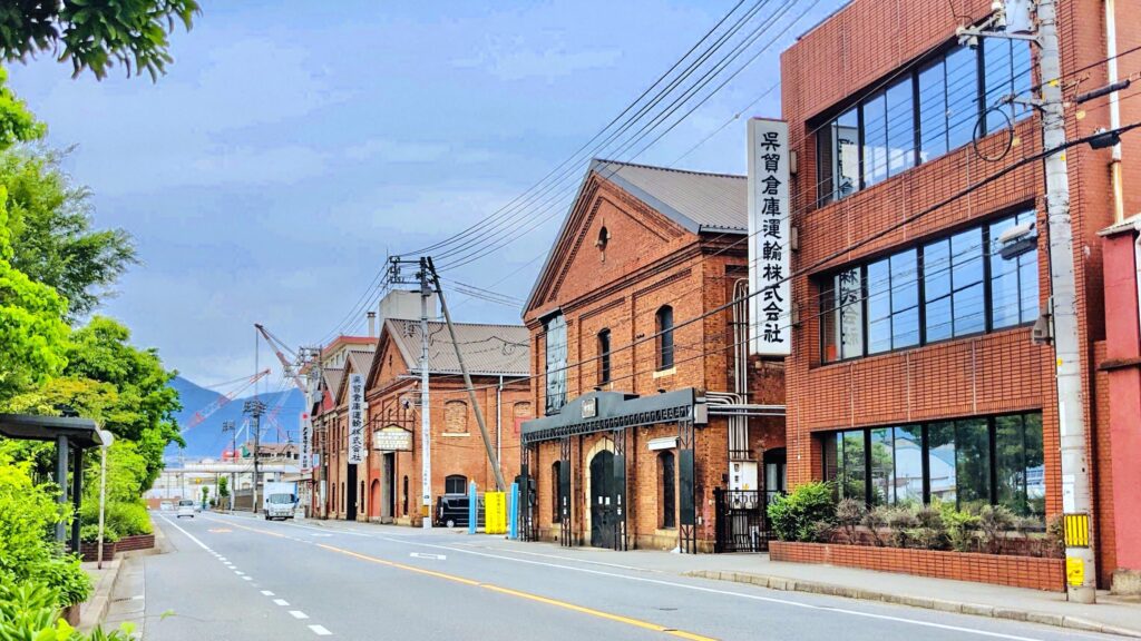 昭和町れんが倉庫群（旧呉海軍工廠赤レンガ倉庫群）