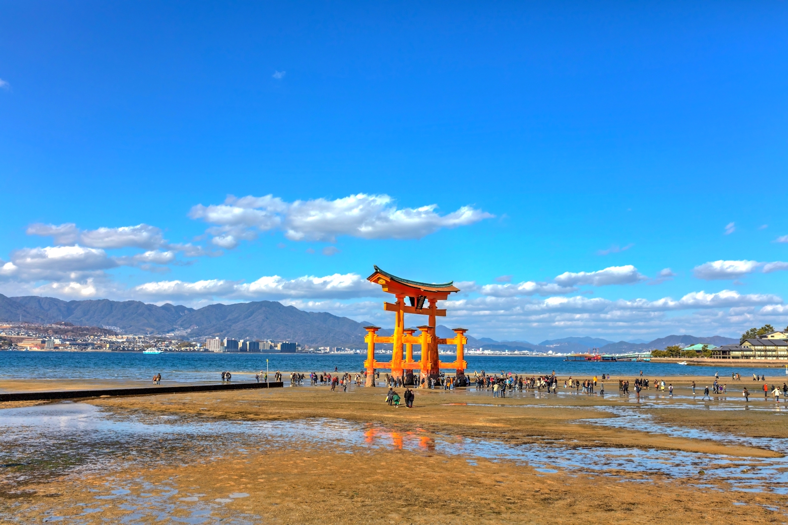 厳島神社・大鳥居