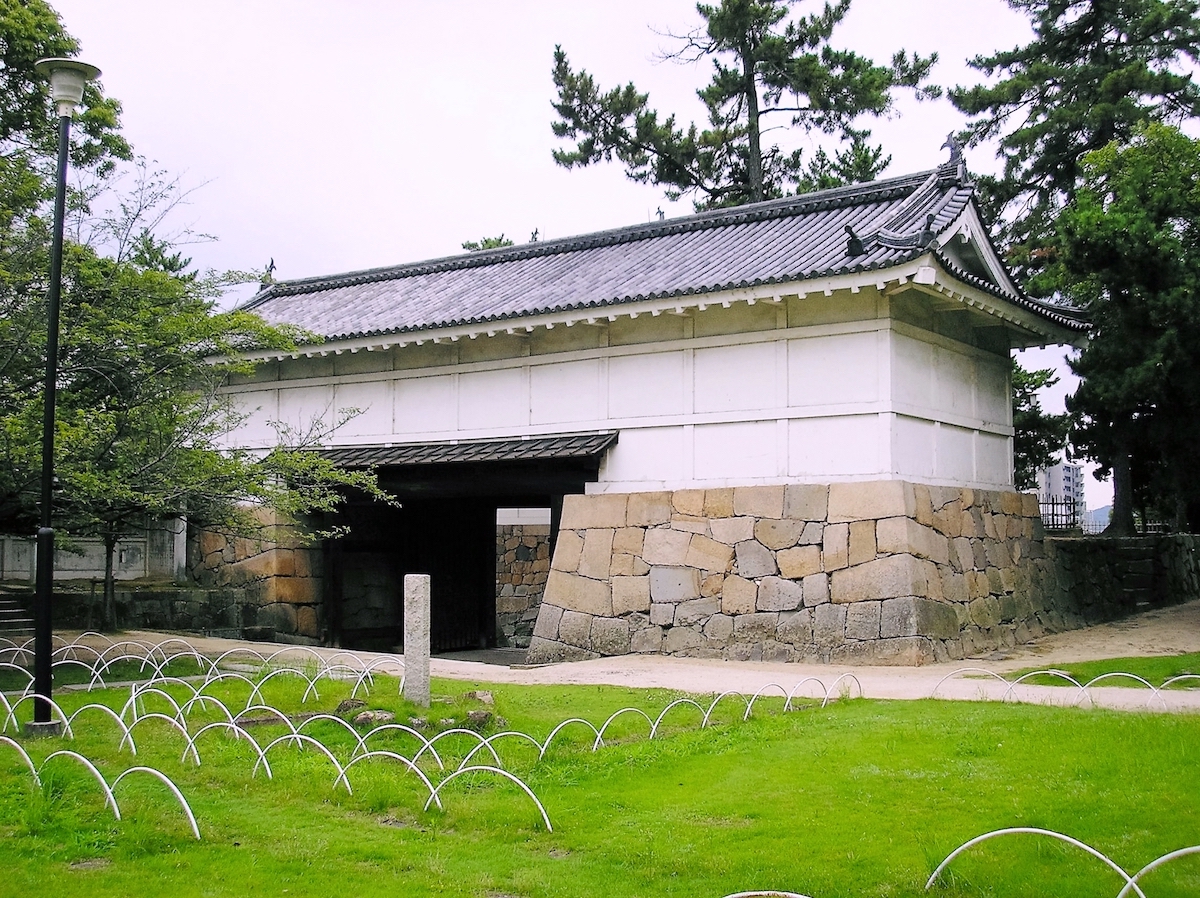 福山城・筋鉄御門