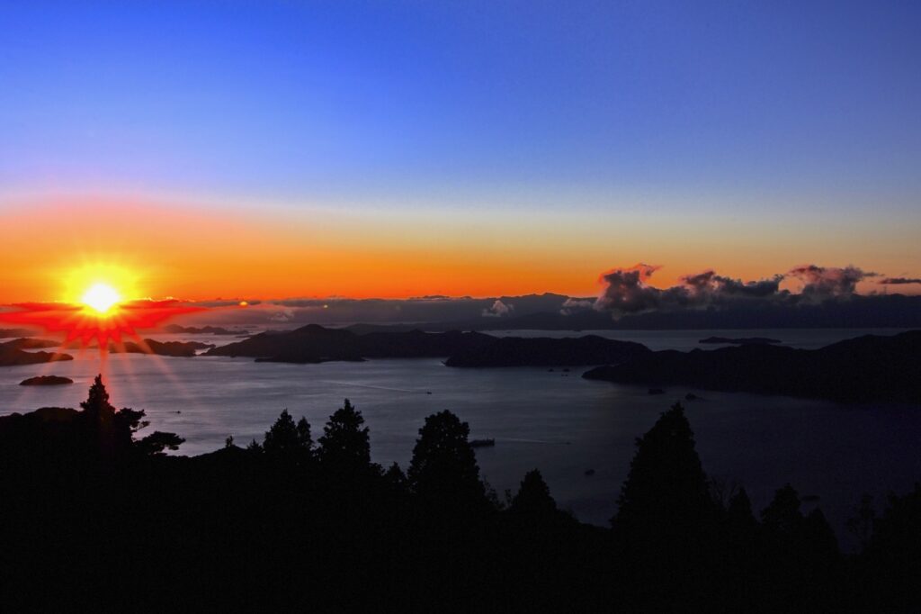 星降る展望台（野呂山）