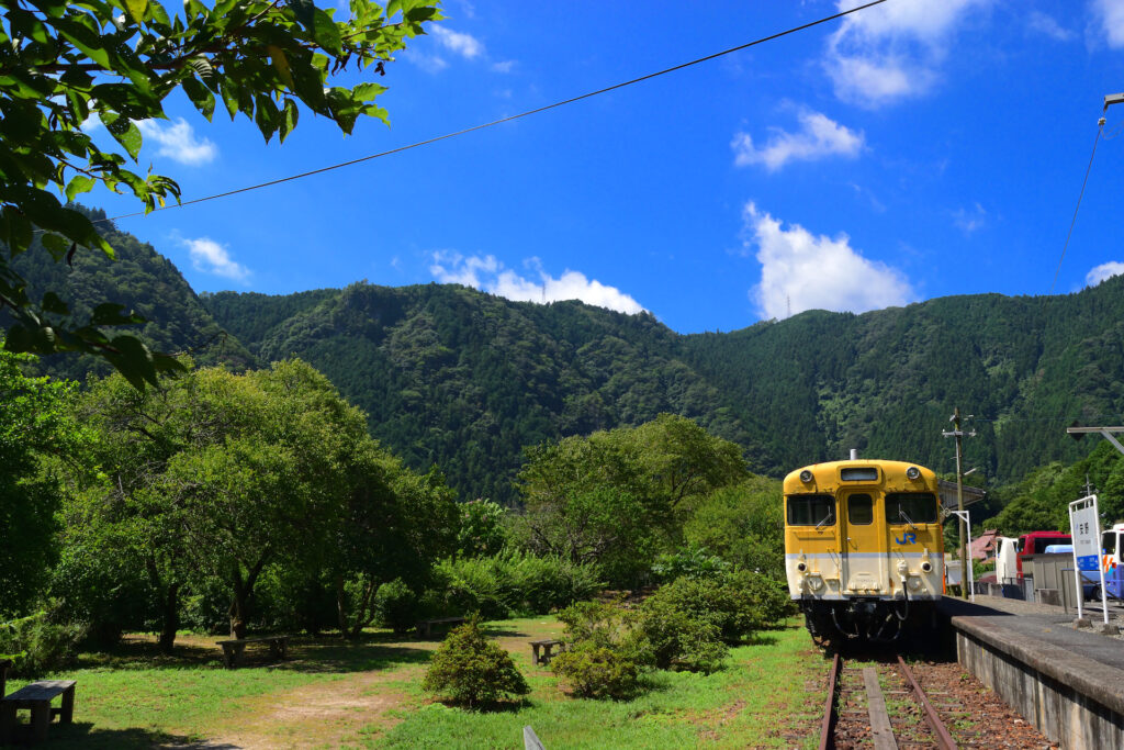 安野花の駅公園（JR可部線安野駅跡）