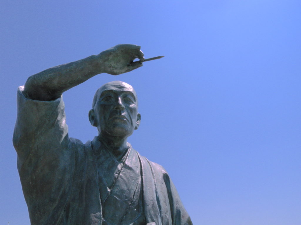 松浦武四郎像（鏡沼海浜公園）