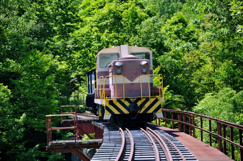 三井芦別鉄道炭山川橋梁