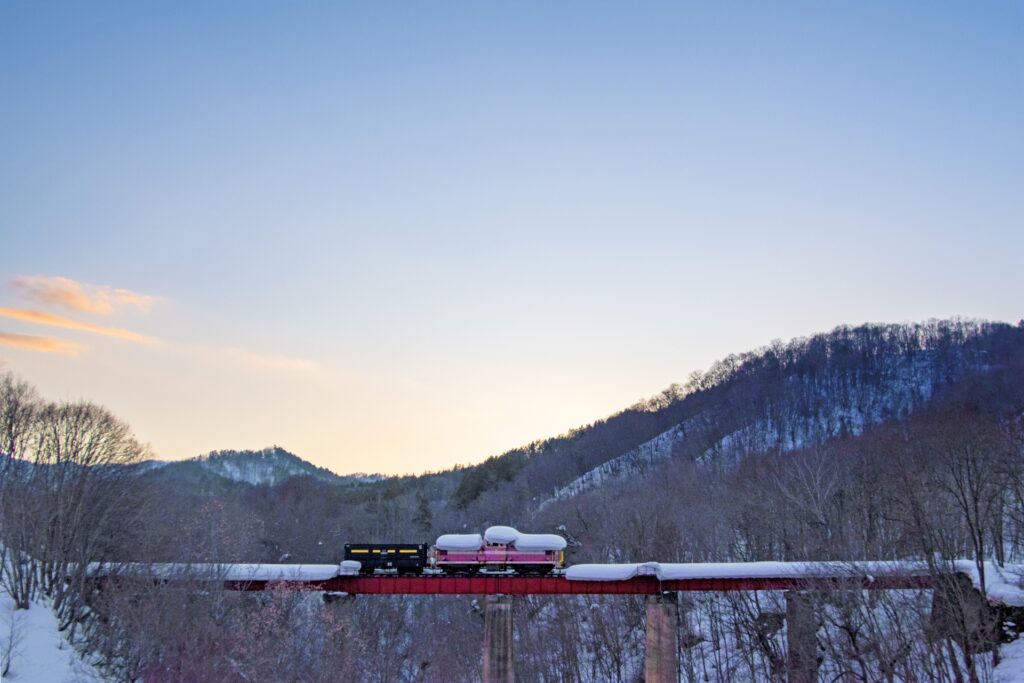 三井芦別鉄道炭山川橋梁