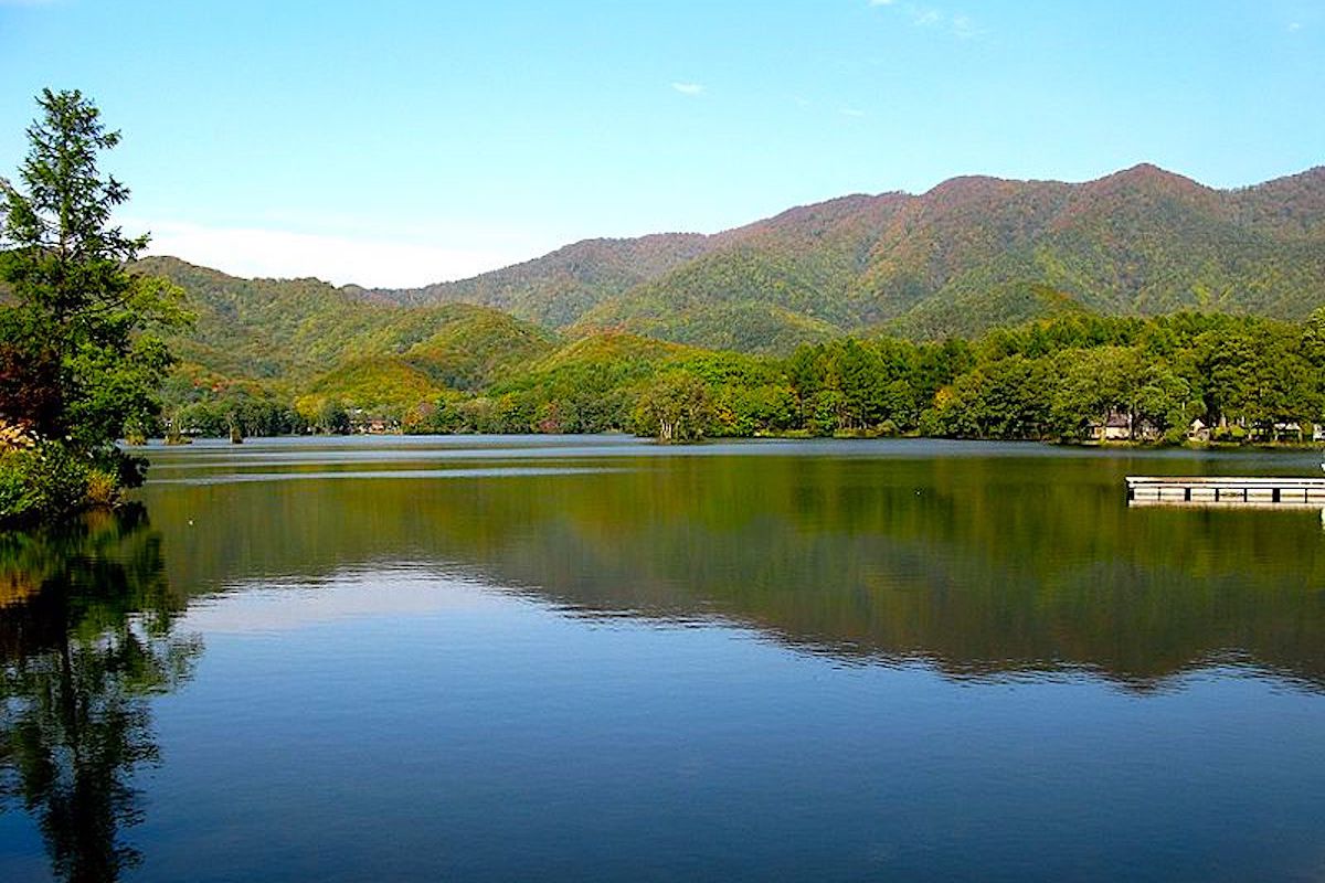 曽原湖