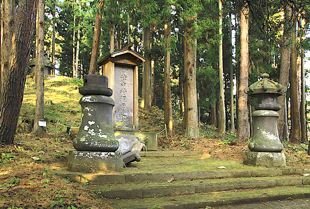 土津神社