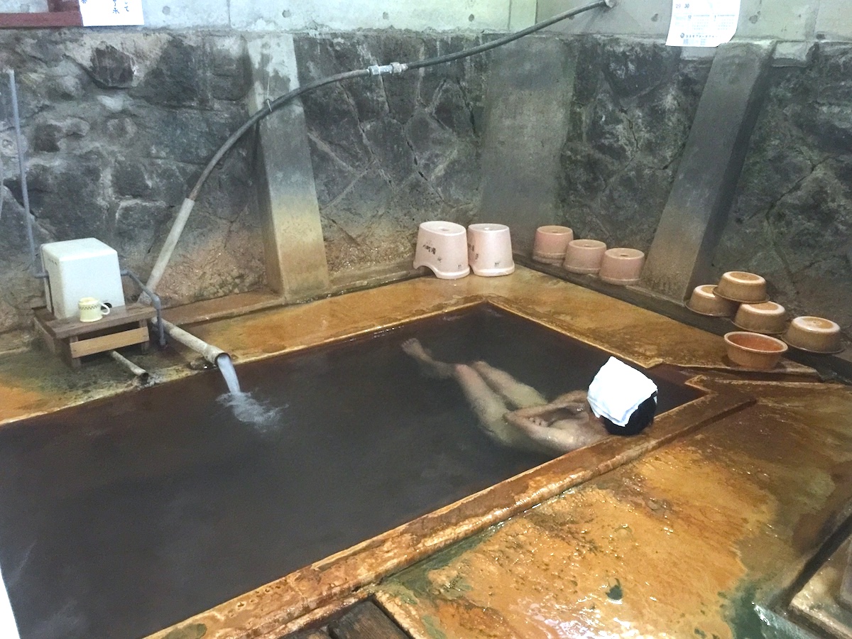 八町温泉共同浴場「亀ノ湯」