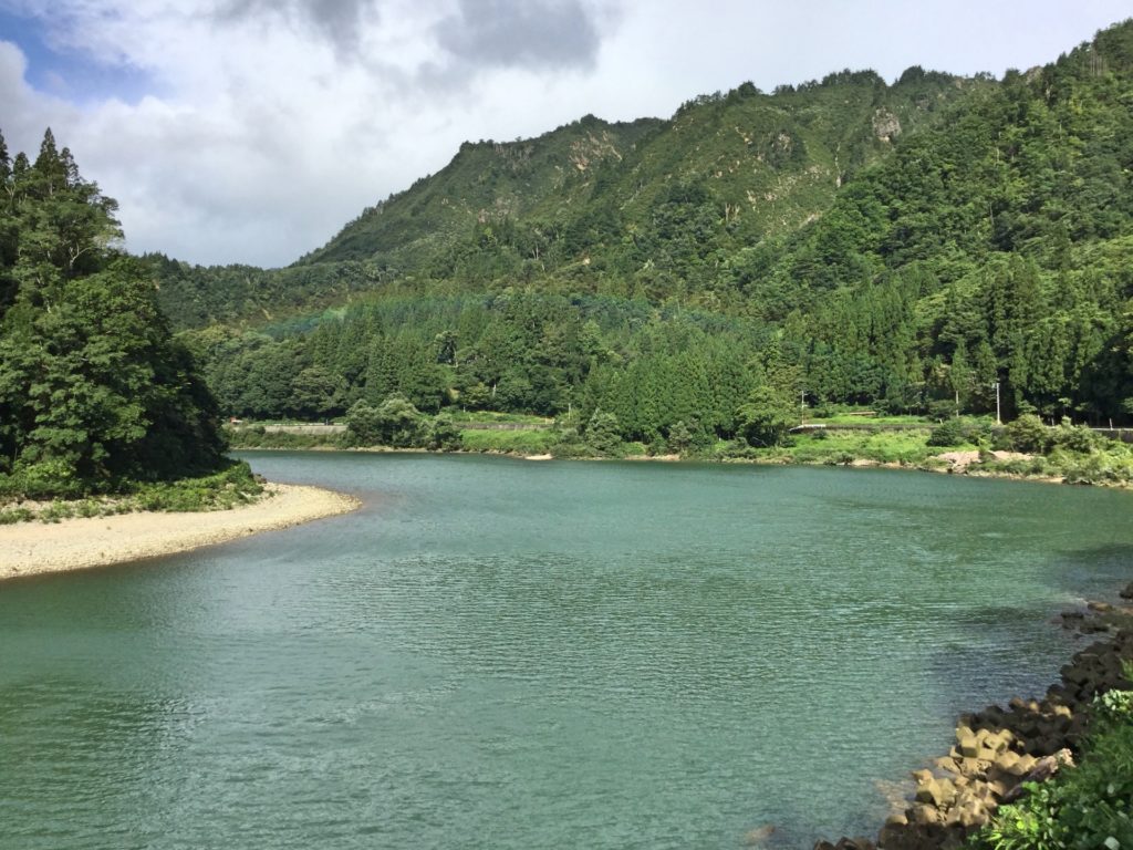 阿賀野川