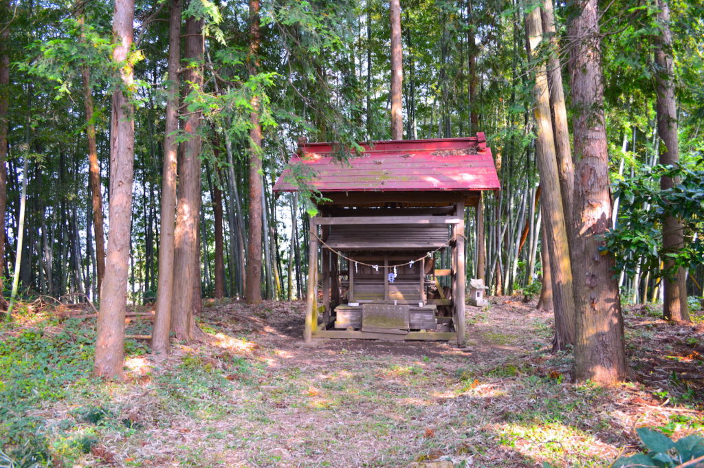 葦間山古墳
