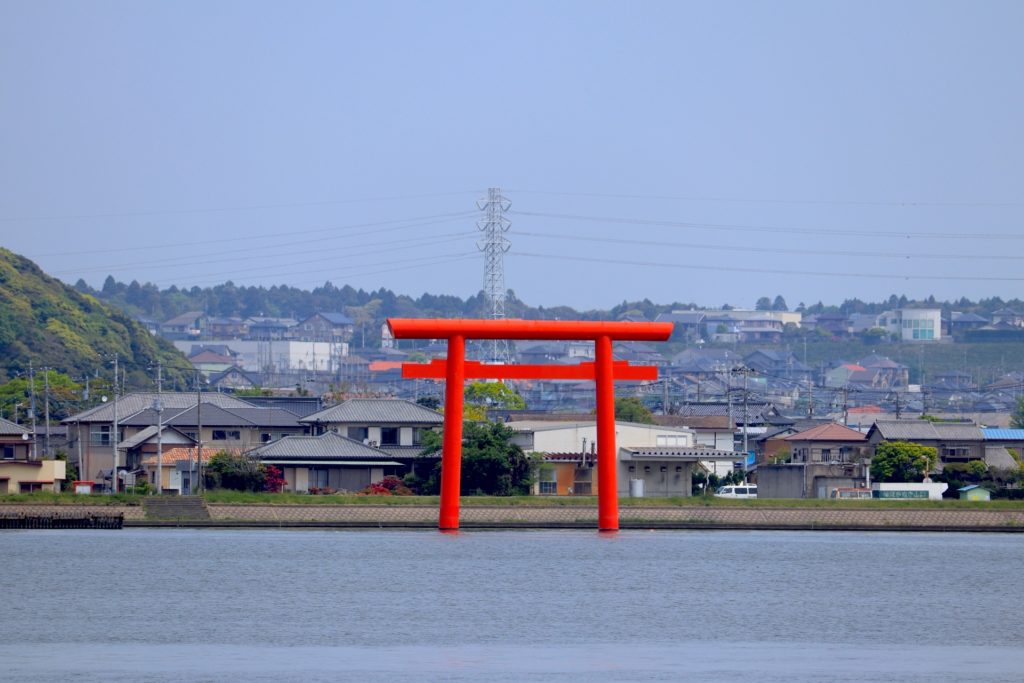 鹿島神宮・一の鳥居（北浦）