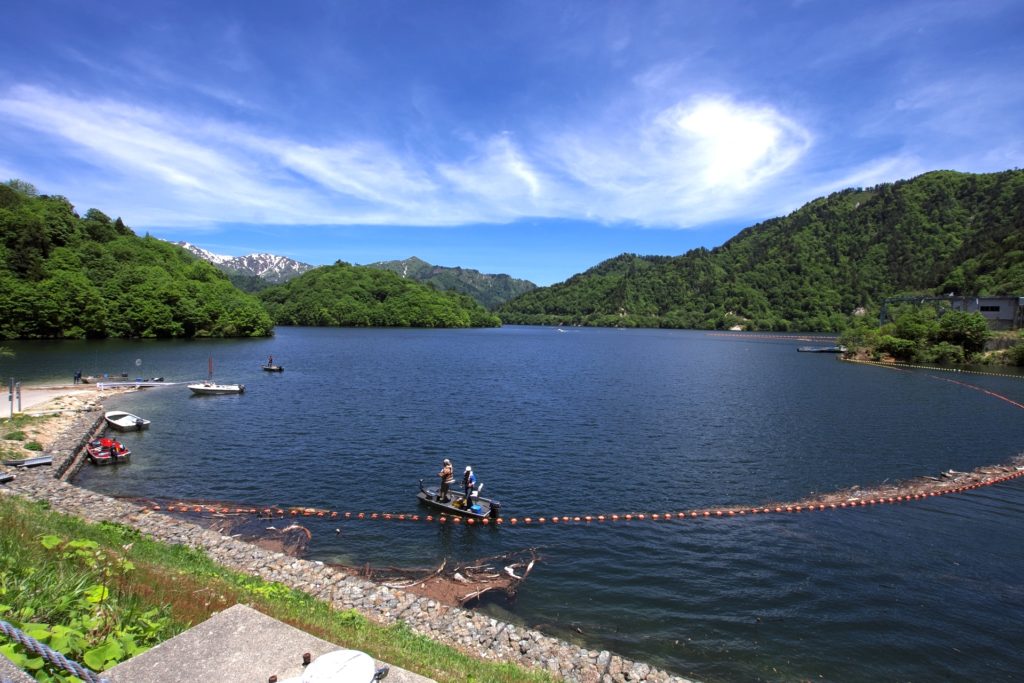 利根川