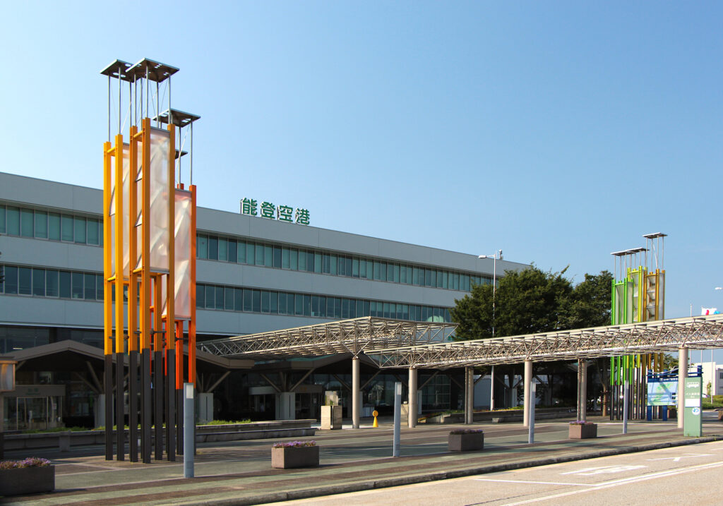 道の駅のと里山空港