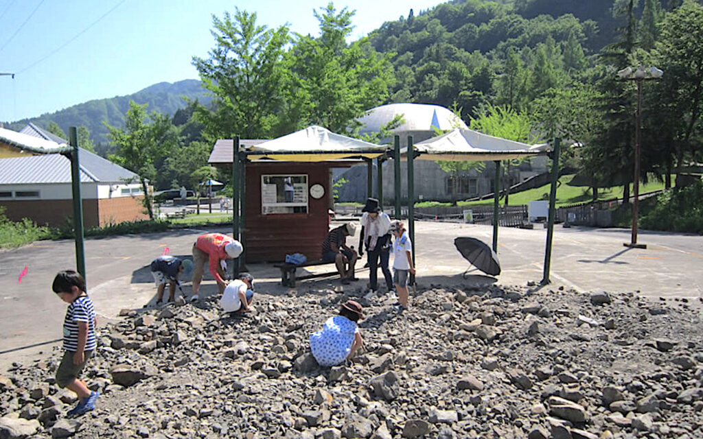 白山恐竜パーク白峰