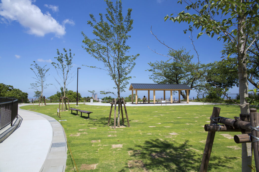 卯辰山公園・眺望の丘