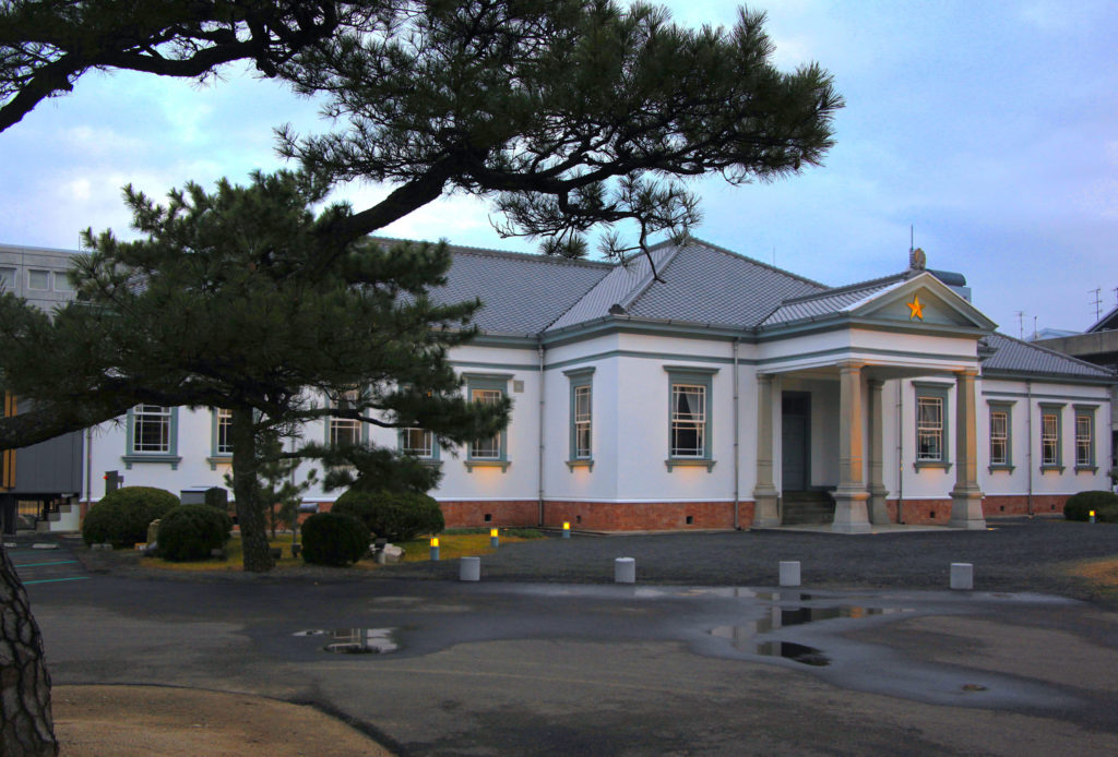 旧善通寺偕行社