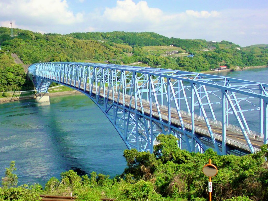 黒之瀬戸大橋